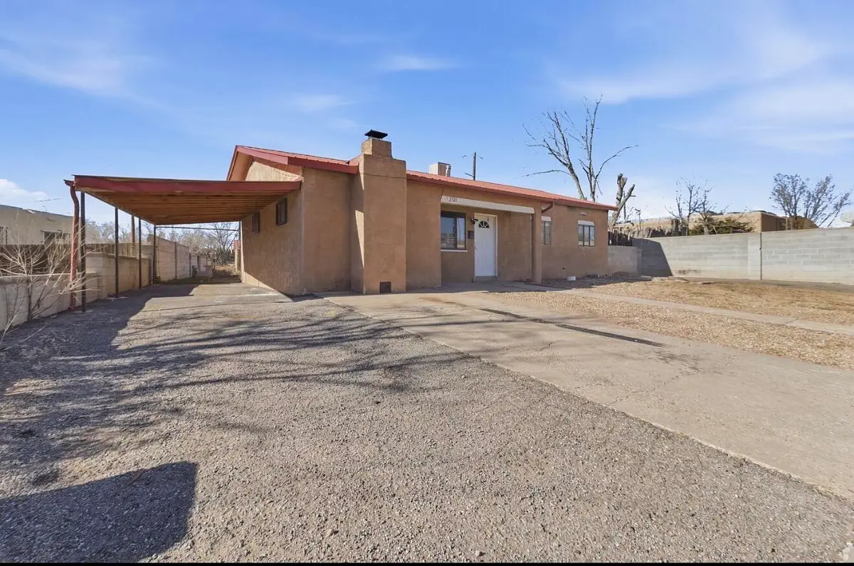 2901 Camino Del Gusto, Santa Fe, NM 87507 - #1