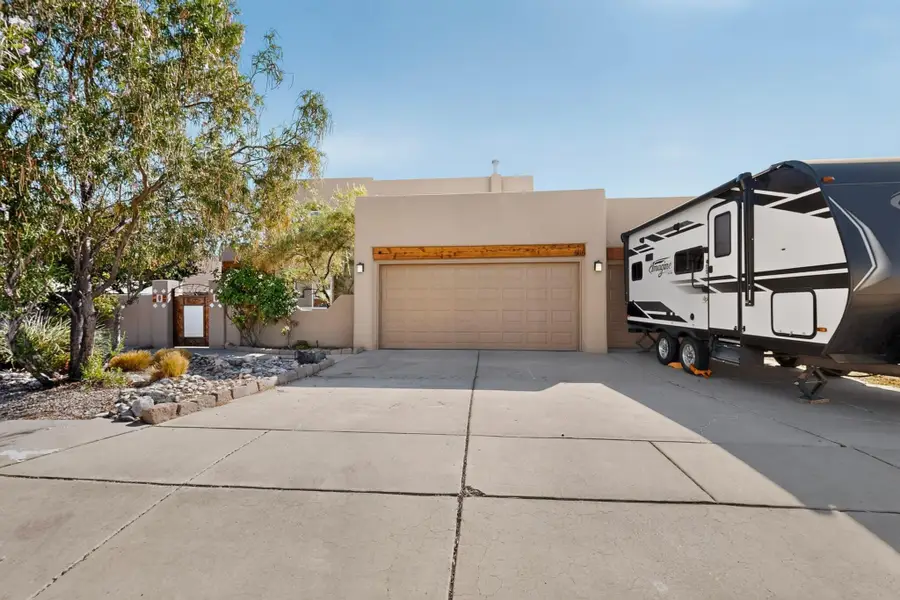 6116 Little Joe Place Nw, Albuquerque, NM 87120 - #2
