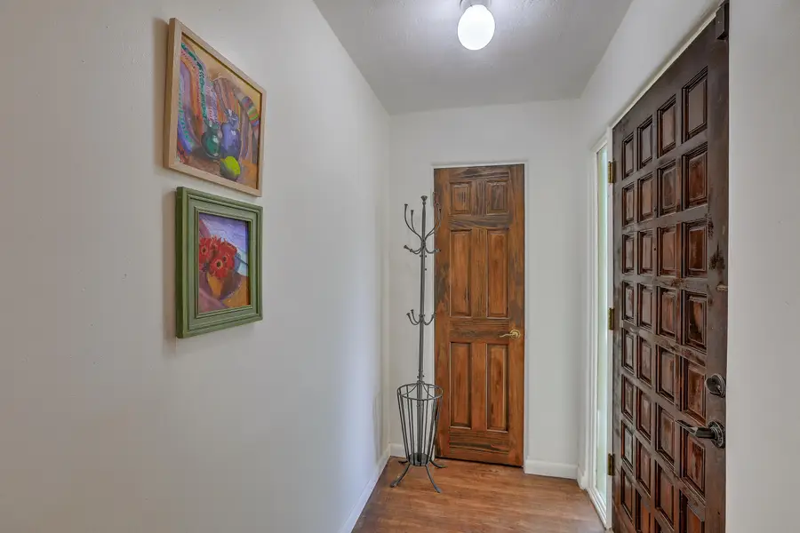 7211 Mountain Road Ne, Albuquerque, NM 87110 - #3
