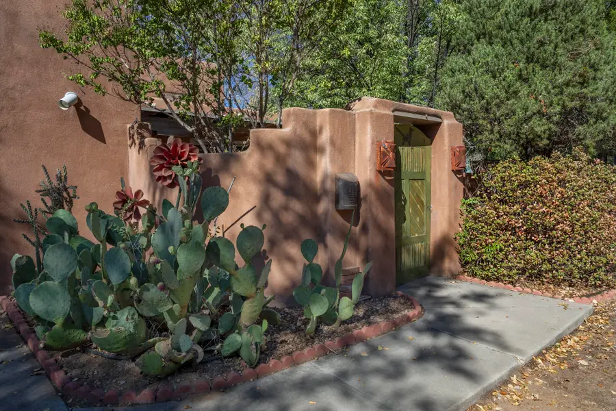 3312 Don Quixote Drive Nw, Albuquerque, NM 87104 - #3