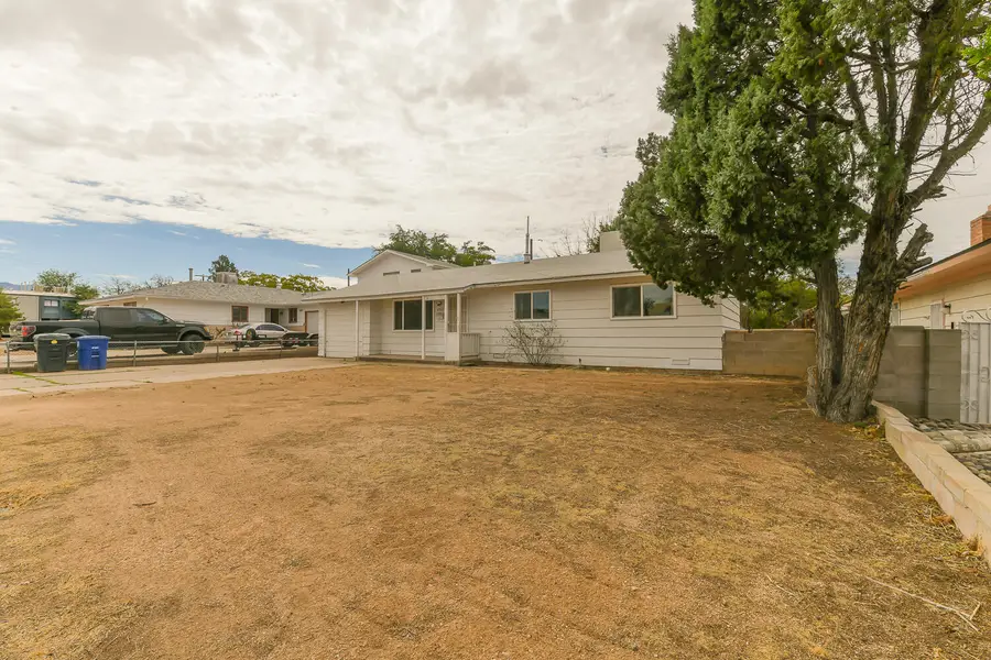 4312 Hendrix Road Ne, Albuquerque, NM 87110 - #3