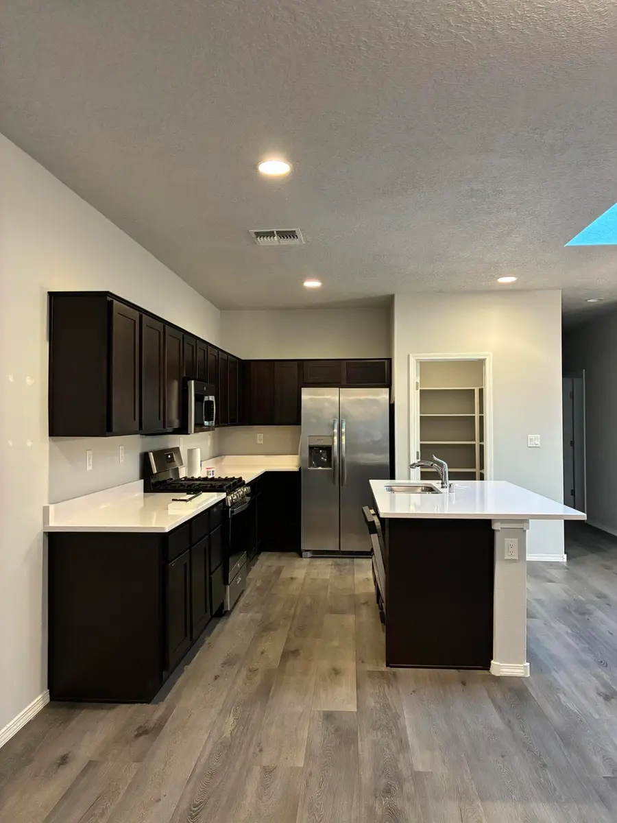 6121 Strand Loop Se, Albuquerque, NM 87106 - #3