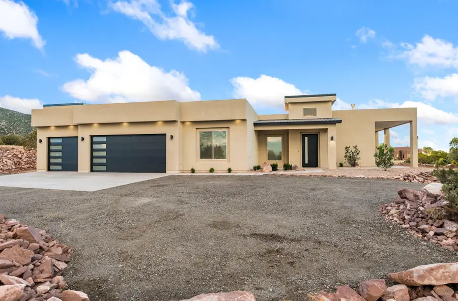 218 Meadows Road, Placitas, NM 87043 - #2