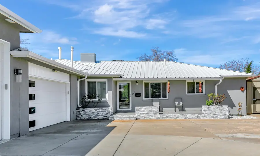1413 Valencia Drive Ne, Albuquerque, NM 87110 - #3