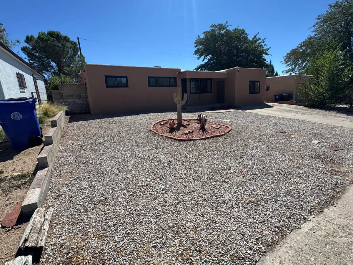 11208 Prospect Avenue Ne, Albuquerque, NM 87112 - #1