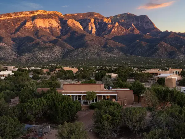 27 Homestead Lane, Placitas, NM 87043