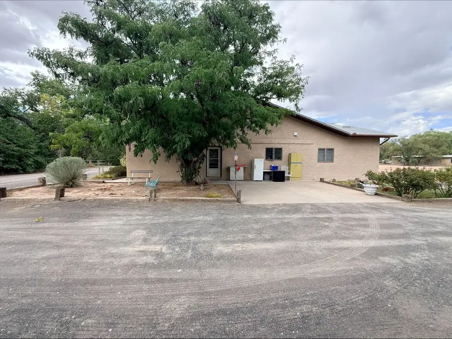 8901 Rio Grande Boulevard Nw, Albuquerque, NM 87114 - #3