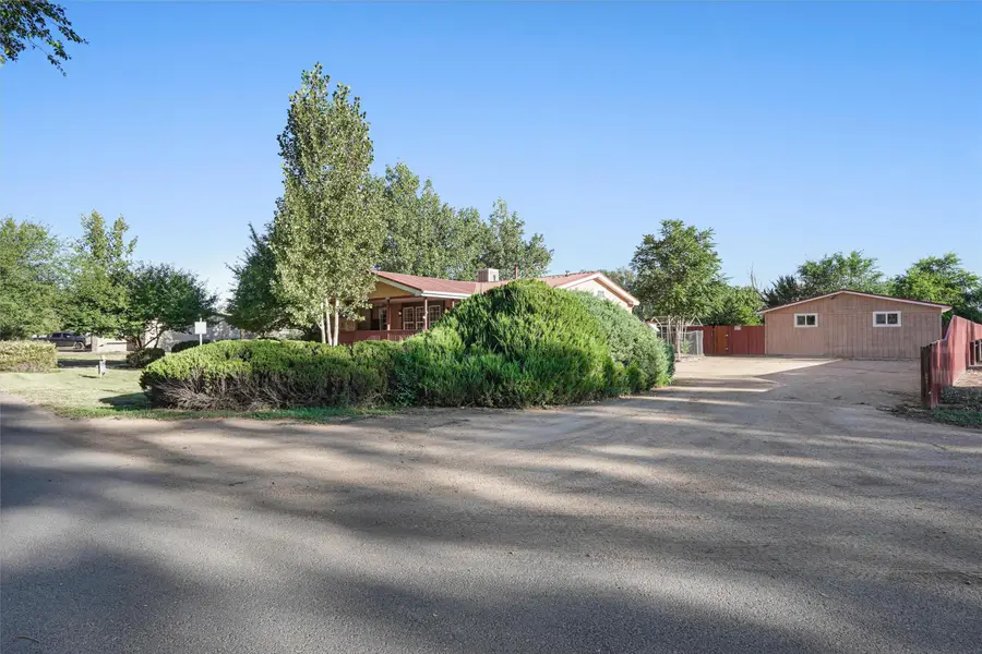 1300 Robyn Place Sw, Los Lunas, NM 87031 - #2