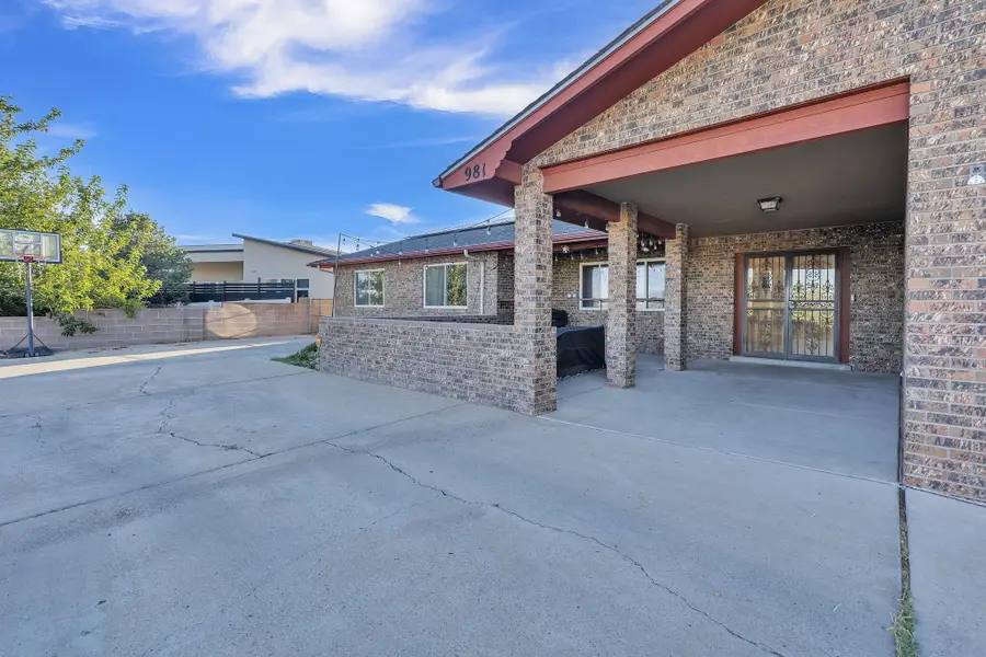 981 Hillside Court Sw, Los Lunas, NM 87031 - #2