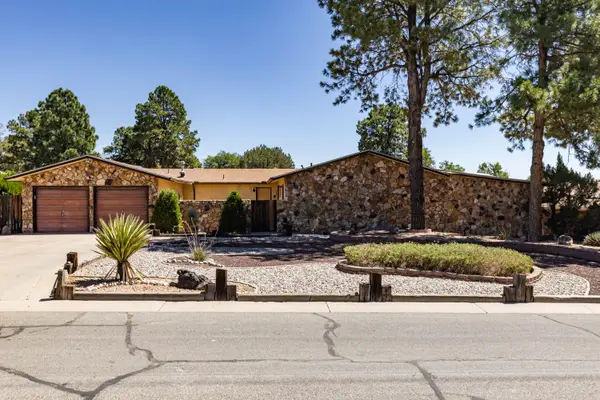 4912 Simon Drive Nw, Albuquerque, NM 87114