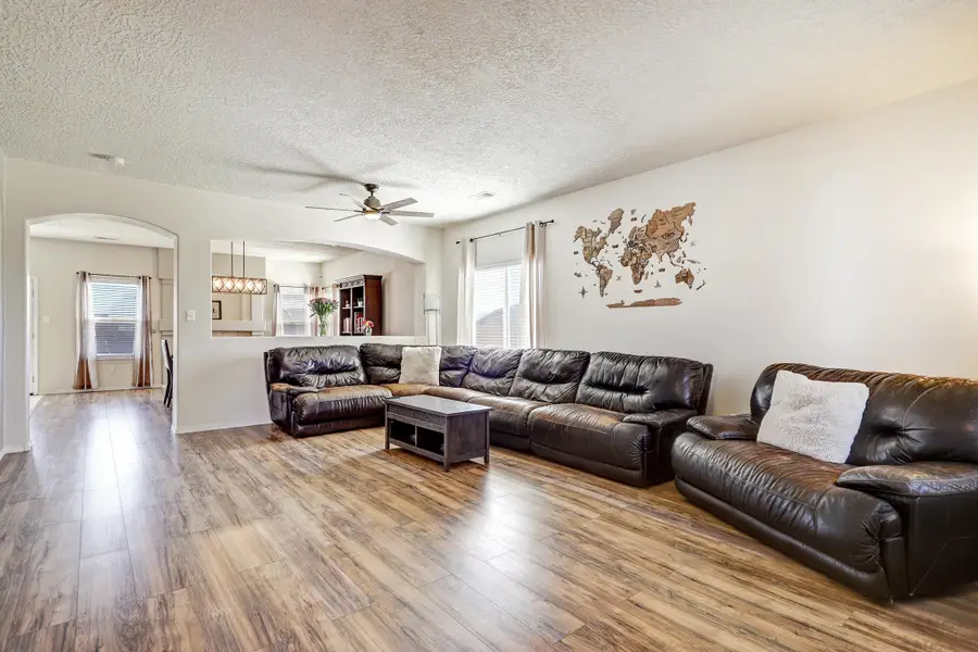 1090 Festival Road Nw, Los Lunas, NM 87031 - #3