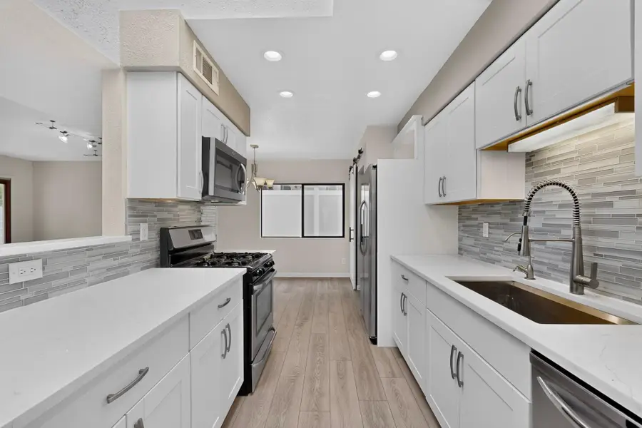 8121 Irwin Street Ne, Albuquerque, NM 87109 - #3