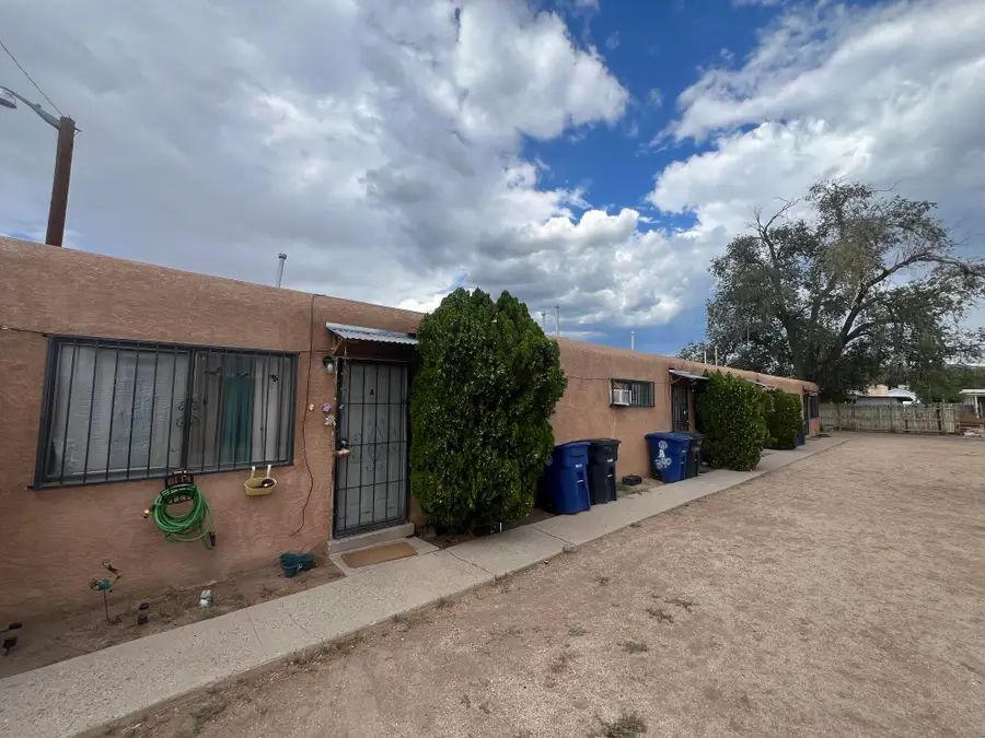 336 Pennsylvania Street Ne, Albuquerque, NM 87108 - #2