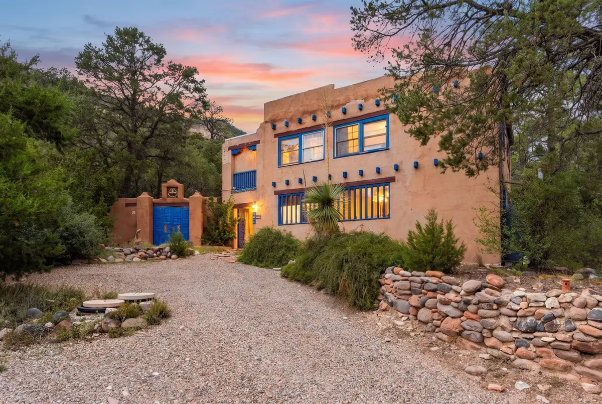 575 Redondo Road, Jemez Springs, NM 87025 - #1