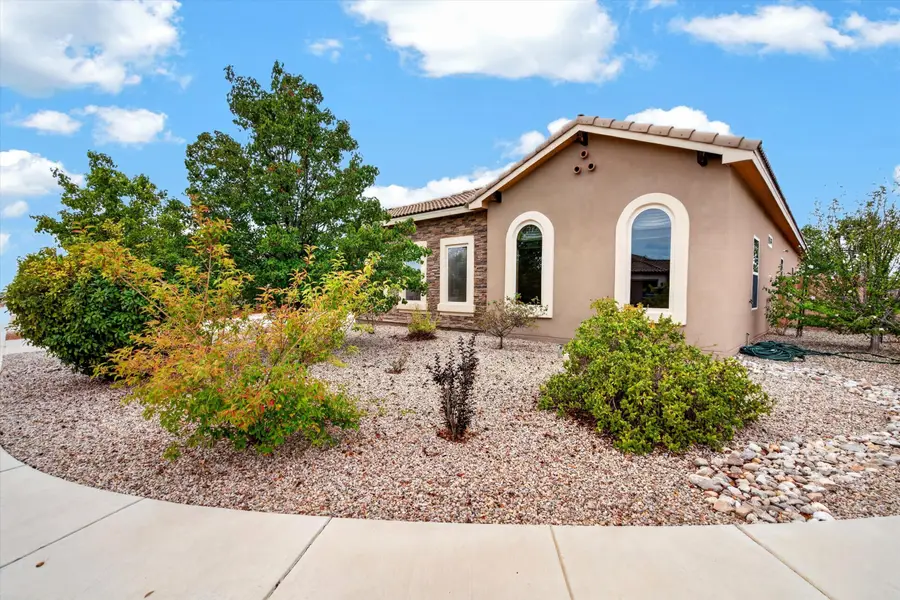 1621 Roble Drive Se, Albuquerque, NM 87124 - #2