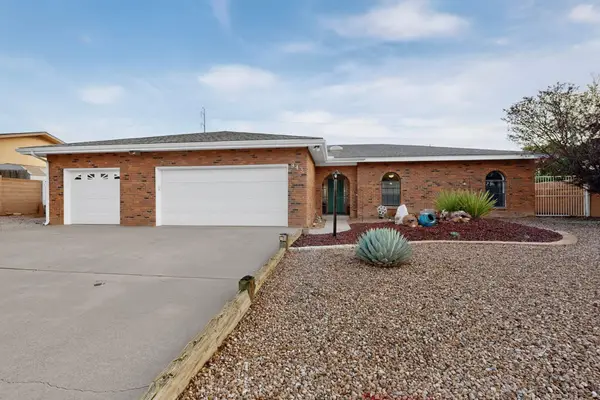 943 Player Loop Se, Rio Rancho, NM 87124