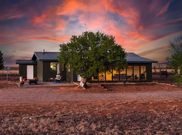 1257 Dinkle Road, Stanley, NM 87056