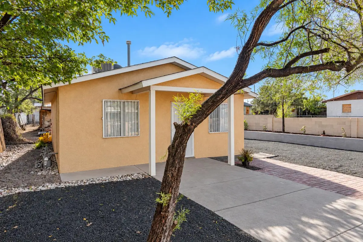 2024 Walter Street Se, Albuquerque, NM 87102 - #1
