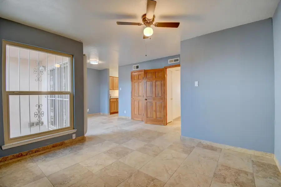 4601 Carlisle Boulevard Ne #APT A13, Albuquerque, NM 87109 - #2