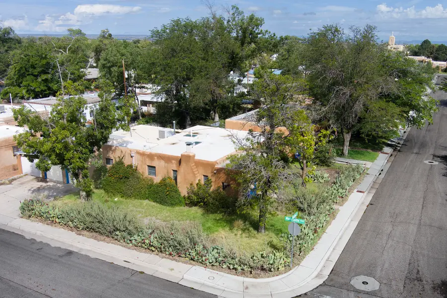 401 Fontana Place Ne, Albuquerque, NM 87108 - #3
