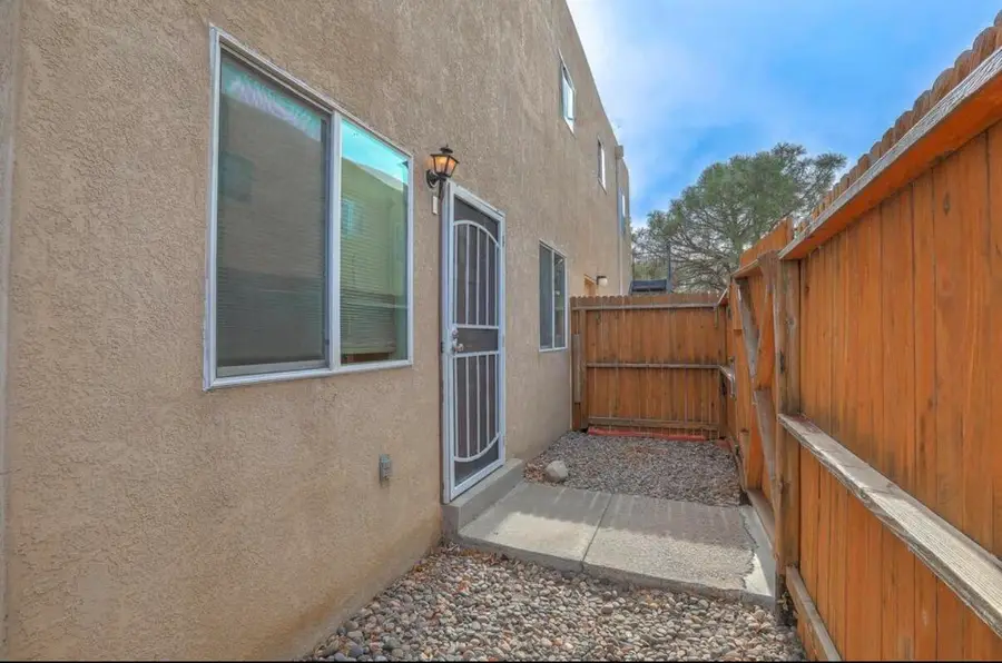 12009 Stilwell Drive Ne #APT B, Albuquerque, NM 87112 - #2