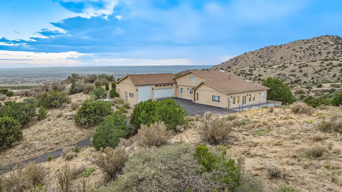 30 Tierra Monte Drive Ne, Albuquerque, NM 87122 - #1
