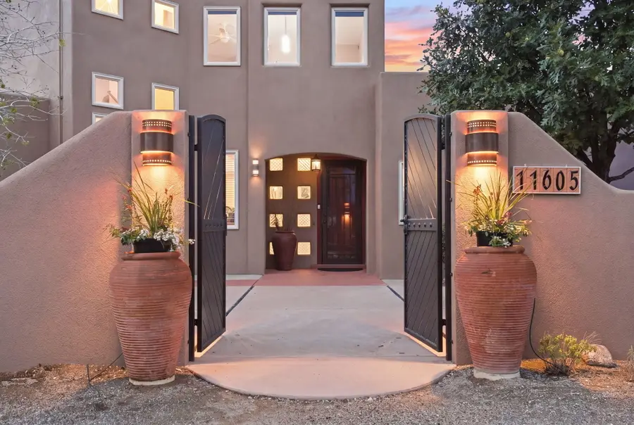 11605 Holly Avenue Ne, Albuquerque, NM 87122 - #2
