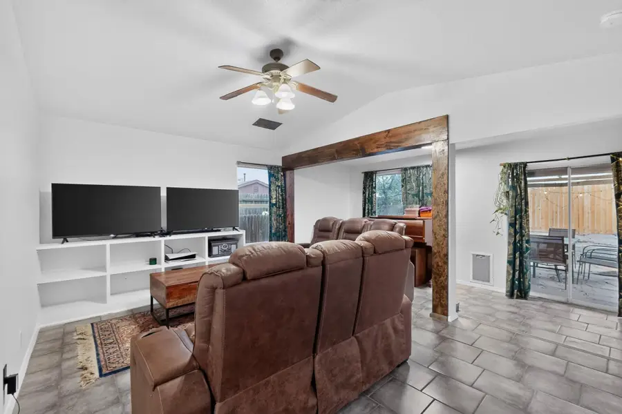 1092 Sand Dune Road Ne, Rio Rancho, NM 87144 - #2