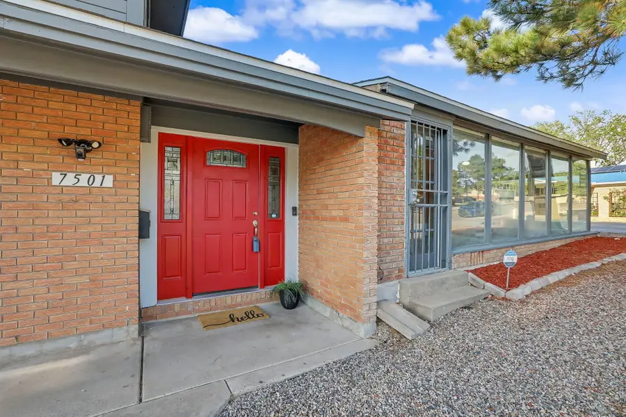7501 Pickard Avenue Ne, Albuquerque, NM 87110 - #3