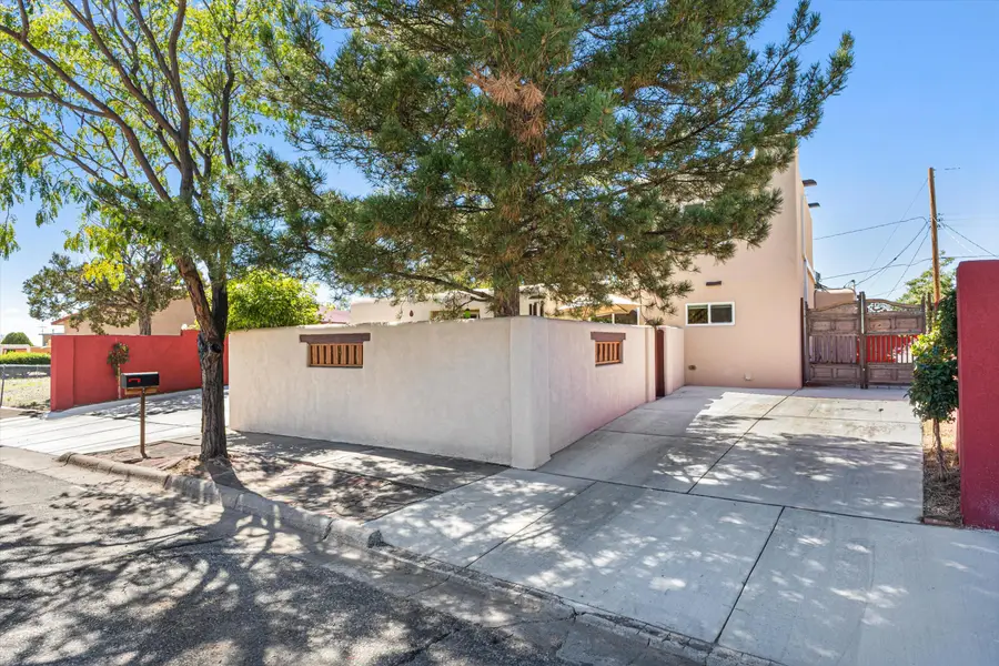 1002 Calle Margarita, Santa Fe, NM 87507 - #3