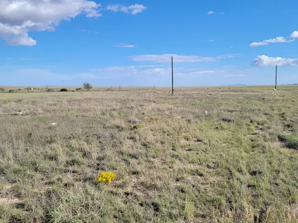 10 Kansas Court, Moriarty, NM 87035