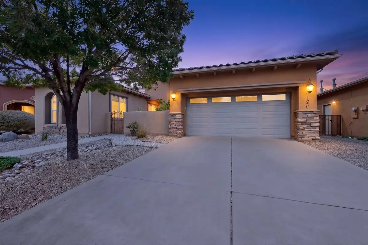 190 Zuni River Circle Sw, Los Lunas, NM 87031 - #1