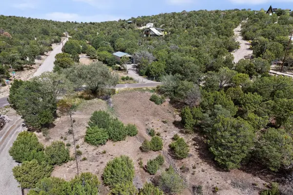 52 Vista Bonita Drive, Sandia Park, NM 87047