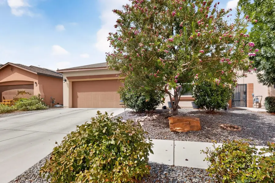 5823 Ermemin Avenue Nw, Albuquerque, NM 87114 - #2