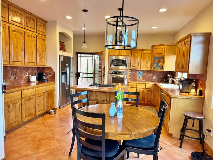 1813 Calle Barbarita Nw, Albuquerque, NM 87107 - #2