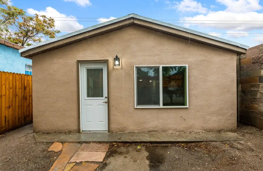 917 Edith Boulevard Se, Albuquerque, NM 87102 - #2
