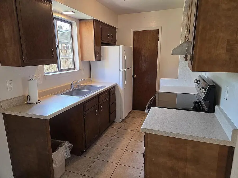 545 Berry Road Nw, Albuquerque, NM 87107 - #2