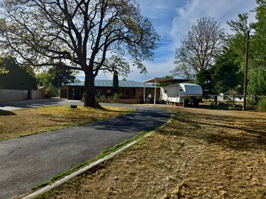 411 N Rubennie Place Nw, Albuquerque, NM 87114 - #2