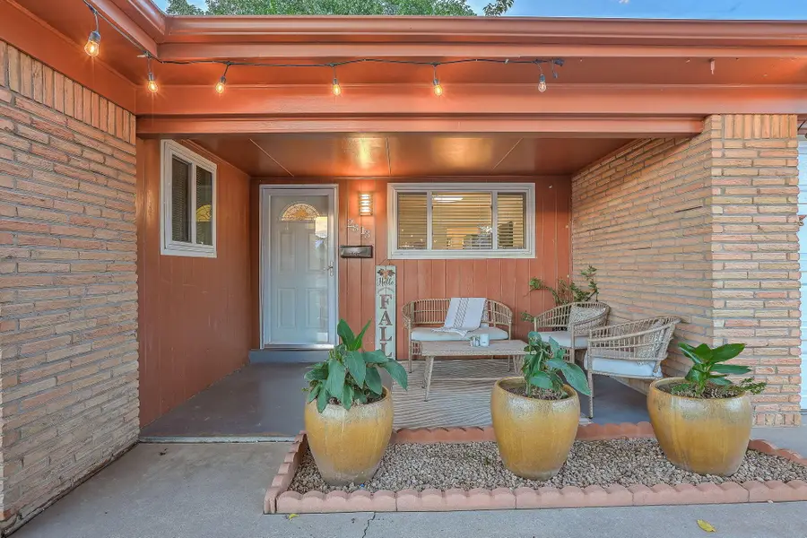 2813 Florida Street Ne, Albuquerque, NM 87110 - #3