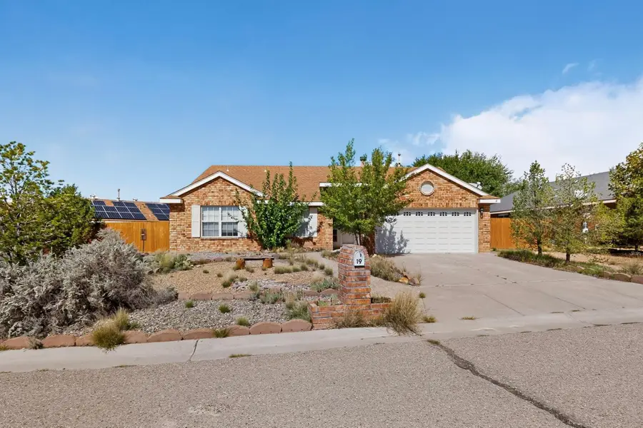 19 Pinon Avenue, Los Lunas, NM 87031 - #2