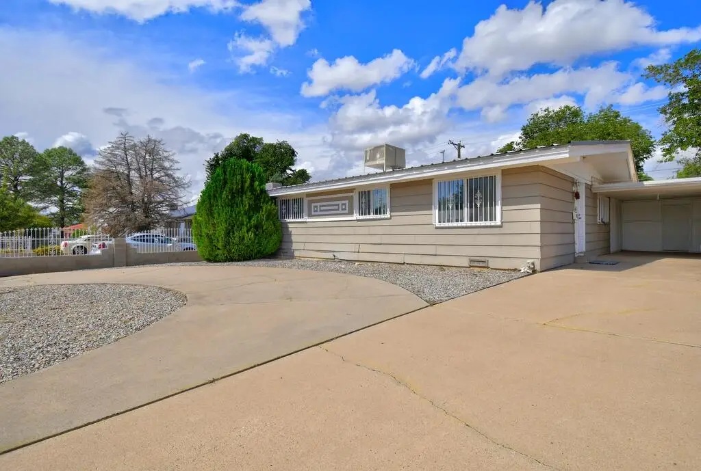 4413 Goodrich Avenue Ne, Albuquerque, NM 87110 - #1