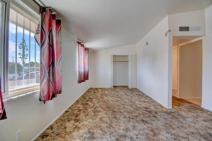 4413 Goodrich Avenue Ne, Albuquerque, NM 87110 - #3