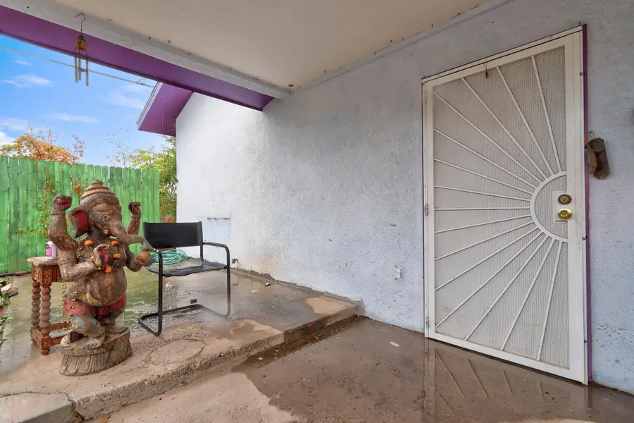 1114 10th Street Nw, Albuquerque, NM 87104 - #2
