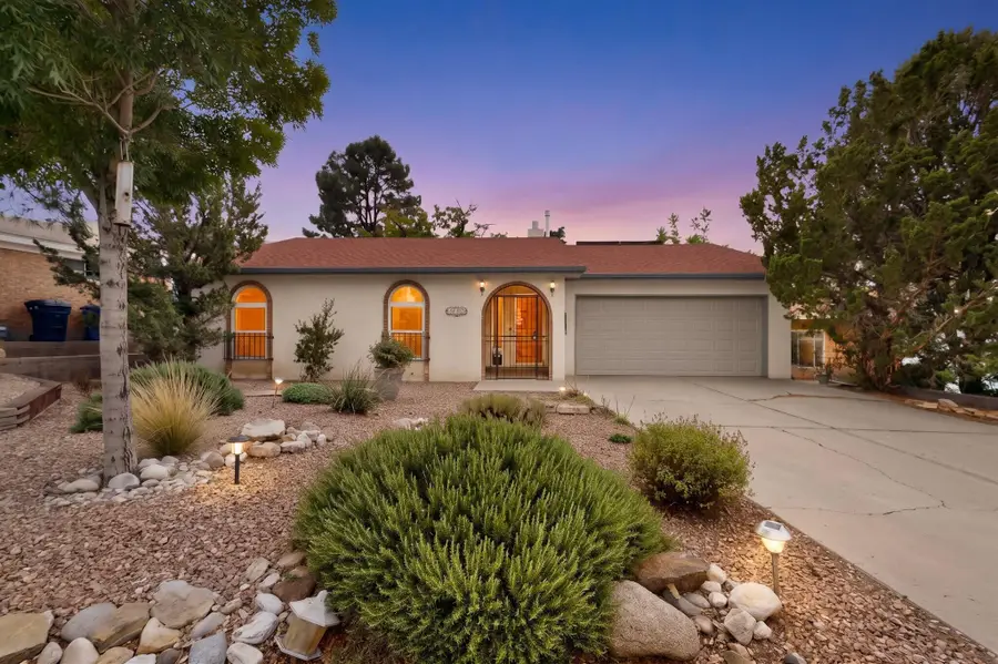 3532 Haines Avenue Ne, Albuquerque, NM 87106 - #2