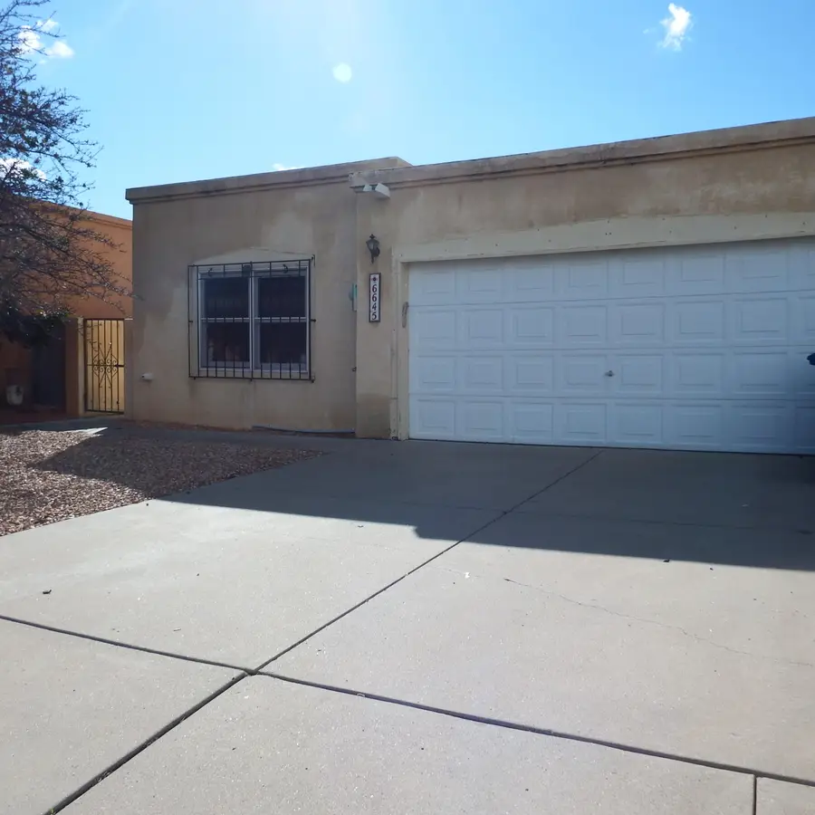 6645 Ruby Street Ne, Albuquerque, NM 87109 - #2