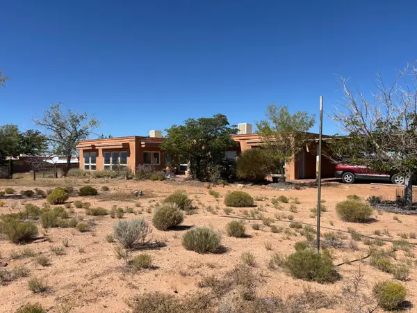 25 Jennifer Street, Belen, NM 87002