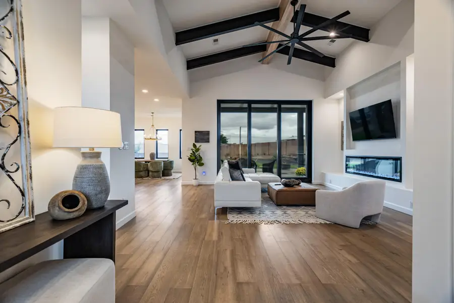 7021 Beverly Hills Avenue Ne, Albuquerque, NM 87113 - #2