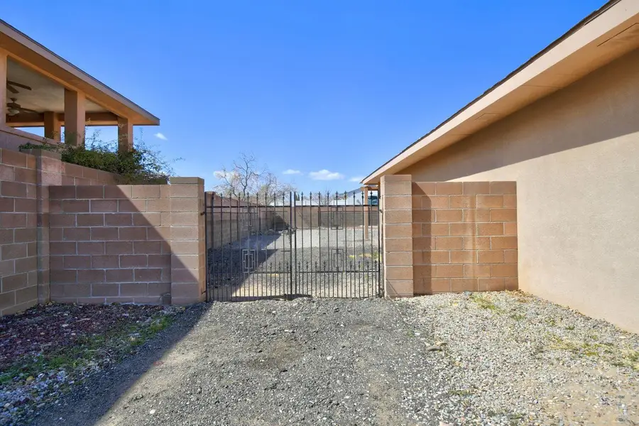 2636 Sandia Loop Ne, Rio Rancho, NM 87144 - #3
