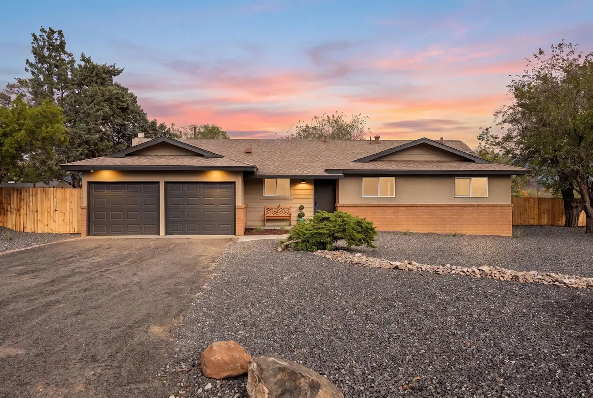 1119 Patricia Circle Nw, Corrales, NM 87048 - #1