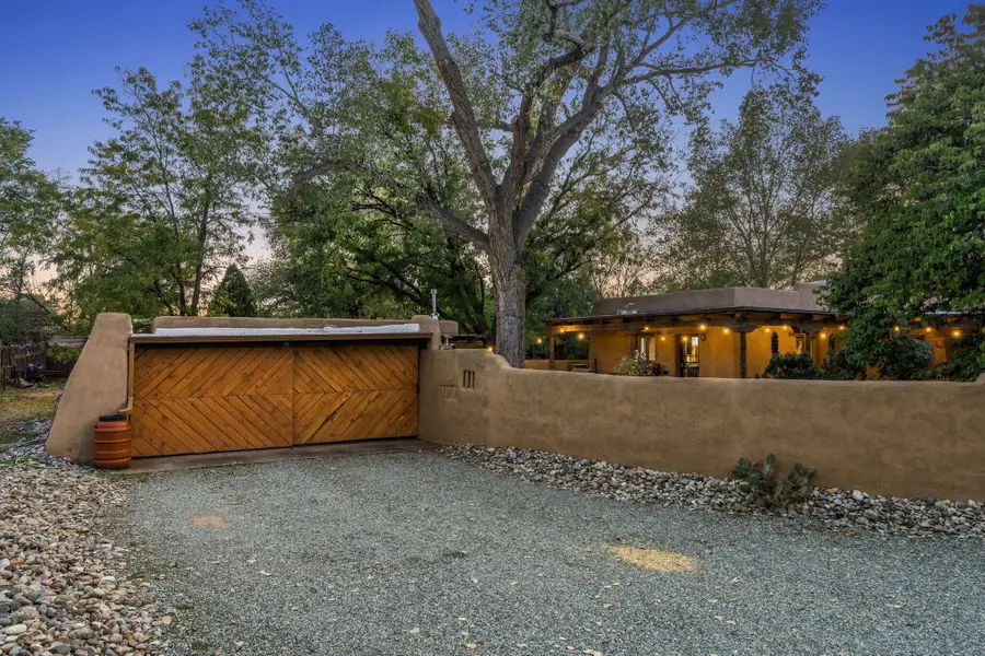 130 Koontz Road, Corrales, NM 87048 - #3